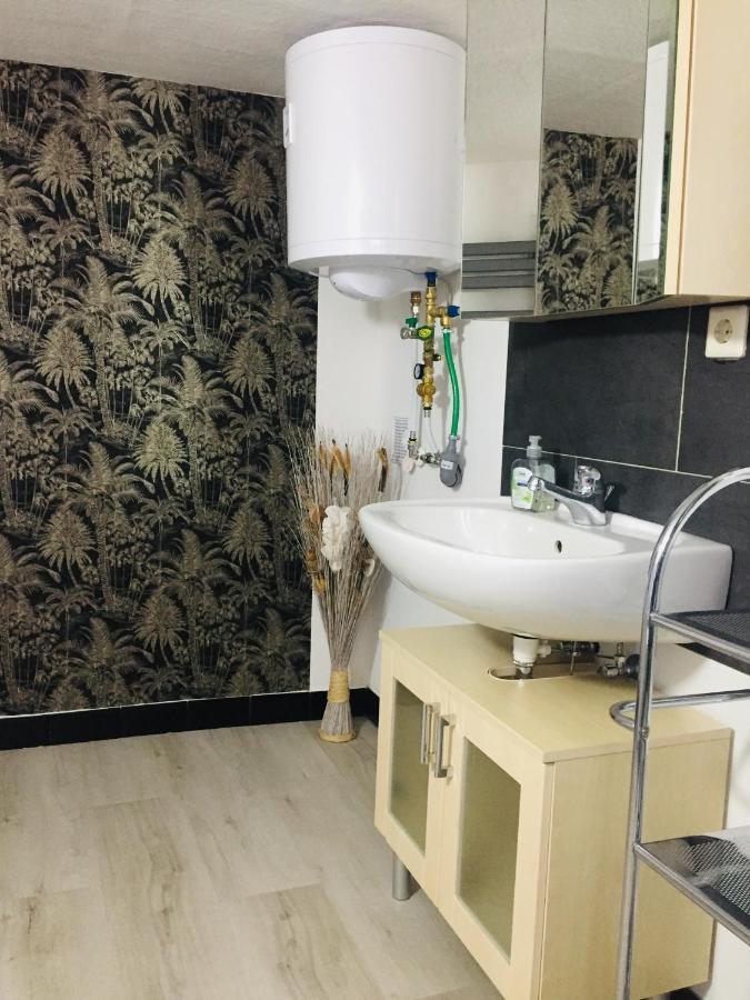 Monteurwohnung, 2 Zimmer, Kueche,Bad Staufenberg  외부 사진
