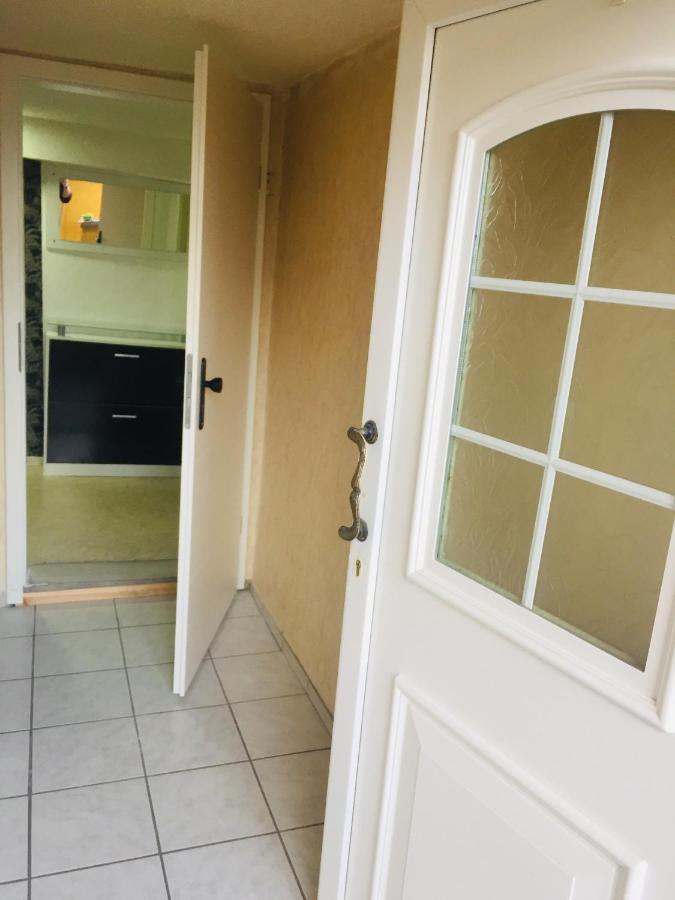 Monteurwohnung, 2 Zimmer, Kueche,Bad Staufenberg  외부 사진